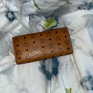MCM CLASSIC PRINT WALLET FROM 2015